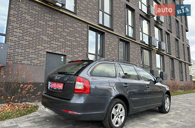 Универсал Skoda Octavia 2010 в 