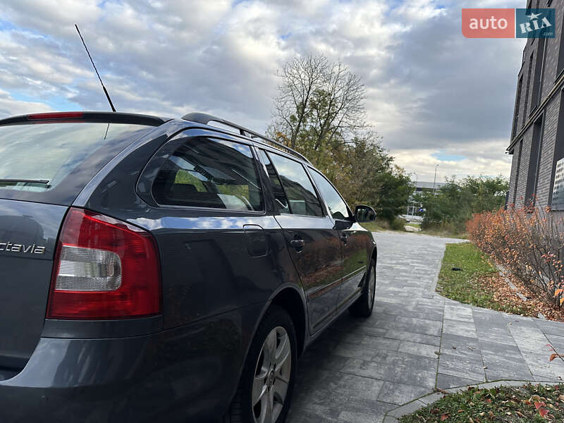 Універсал Skoda Octavia 2010 в Львові