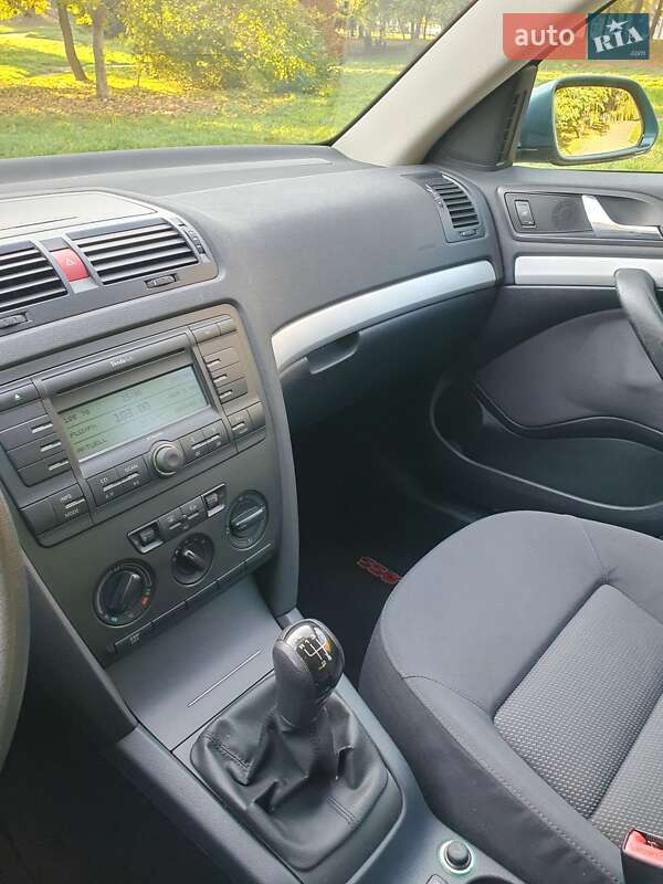 Ліфтбек Skoda Octavia 2005 в Рівному фото 38 Ліфтбек Skoda Octavia 2005 в Рівному