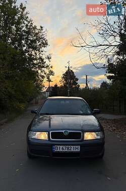Лифтбек Skoda Octavia 2005 в  Лифтбек Skoda Octavia 2005 в
