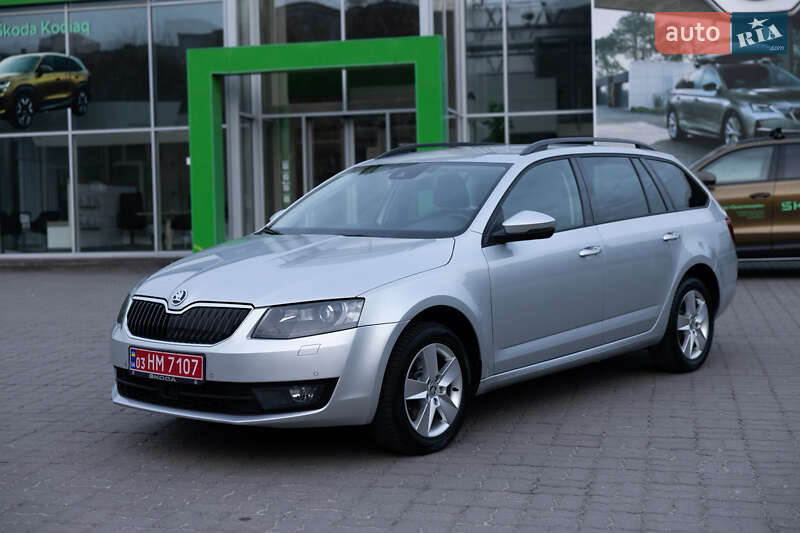 Универсал Skoda Octavia 2016 в Луцке фото Универсал Skoda Octavia 2016 в Луцке