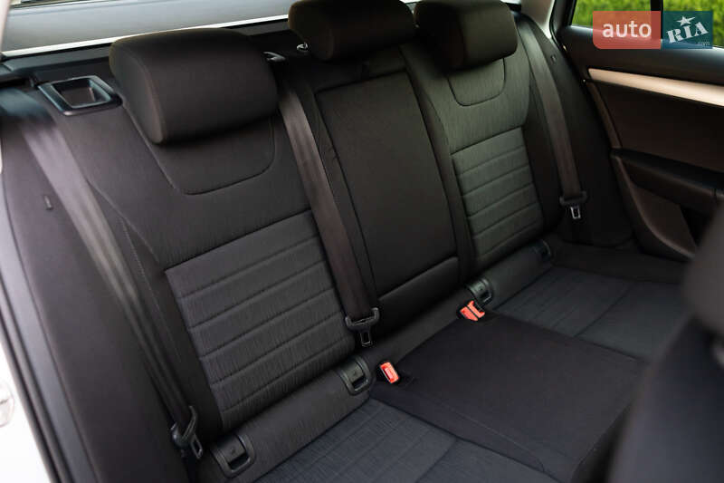 Универсал Skoda Octavia 2016 в Луцке фото 57 Универсал Skoda Octavia 2016 в Луцке