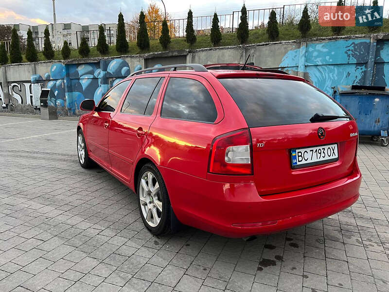 Универсал Skoda Octavia 2011 в Дрогобыче
