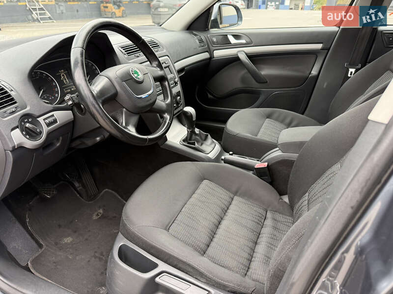 Универсал Skoda Octavia 2011 в Ровно фото 17 Универсал Skoda Octavia 2011 в Ровно