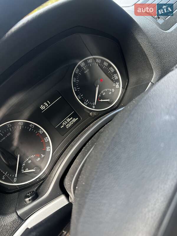 Ліфтбек Skoda Octavia 2011 в Надвірній фото 4 Ліфтбек Skoda Octavia 2011 в Надвірній