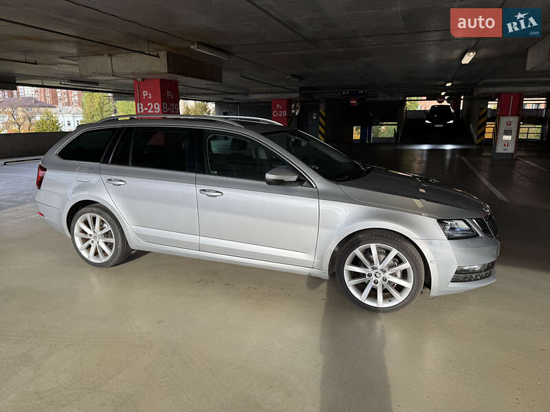 Универсал Skoda Octavia 2017 в Киеве