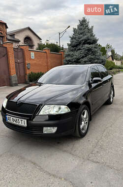 Лифтбек Skoda Octavia 2005 в Днепре