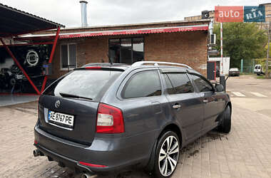 Универсал Skoda Octavia 2010 в 
