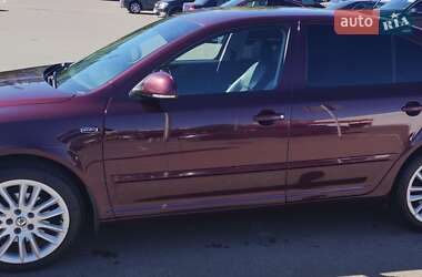 Лифтбек Skoda Octavia 2010 в Львове