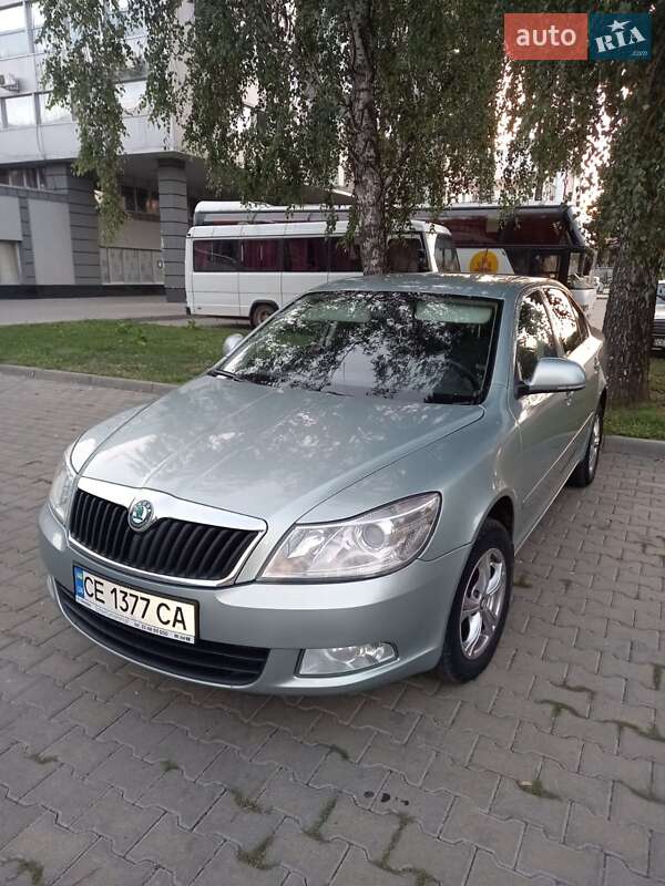 Лифтбек Skoda Octavia 2011 в 