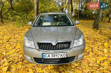 Універсал Skoda Octavia 2012 в  фото 3 Універсал Skoda Octavia 2012 в