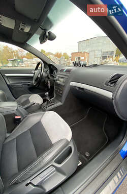 Універсал Skoda Octavia 2006 в  фото 22 Універсал Skoda Octavia 2006 в