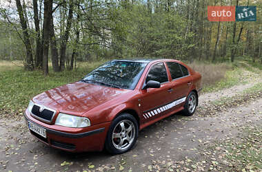 Лифтбек Skoda Octavia 2001 в  фото 2 Лифтбек Skoda Octavia 2001 в