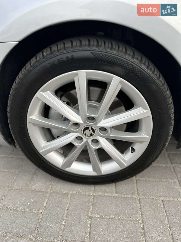 Универсал Skoda Octavia 2014 в Запорожье