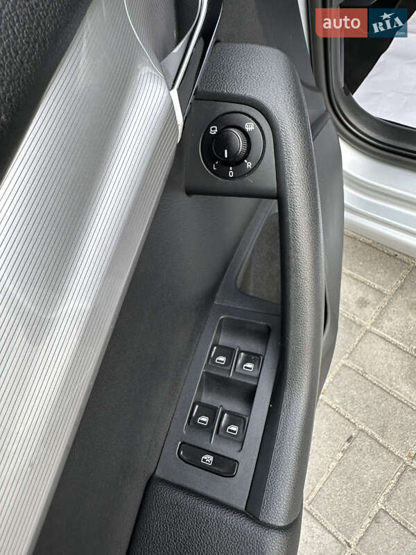 Универсал Skoda Octavia 2014 в Запорожье