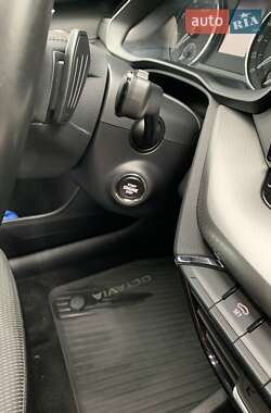 Лифтбек Skoda Octavia 2020 в 