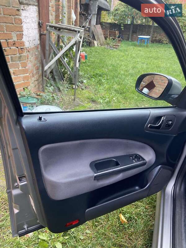 Універсал Skoda Octavia 2010 в Вінниці