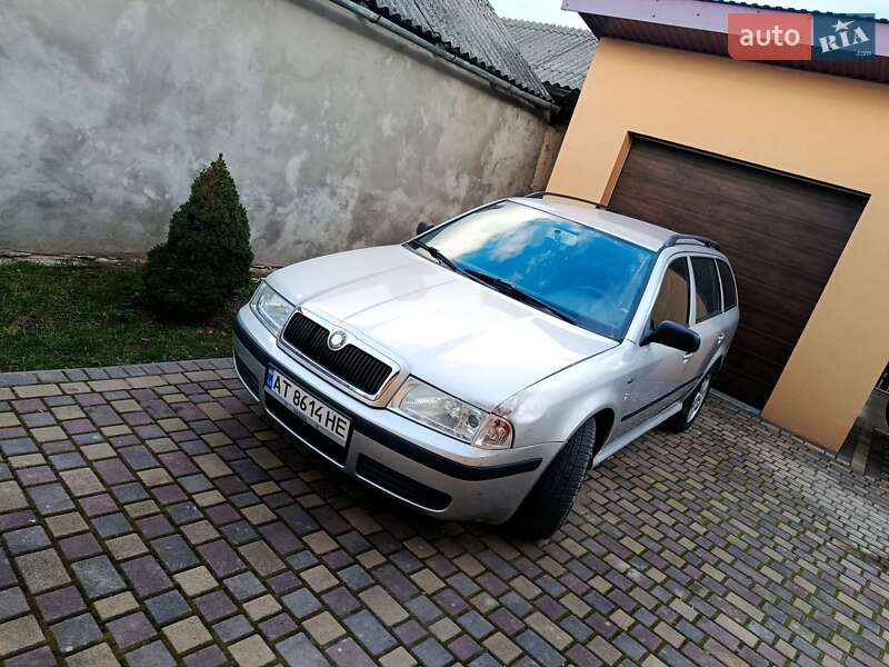 Универсал Skoda Octavia 2002 в Ивано-Франковске