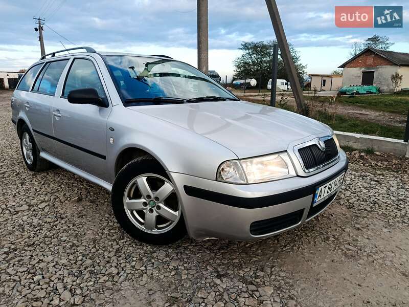 Универсал Skoda Octavia 2002 в Ивано-Франковске
