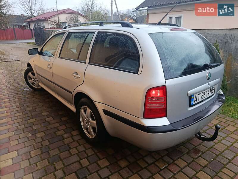 Универсал Skoda Octavia 2002 в Ивано-Франковске