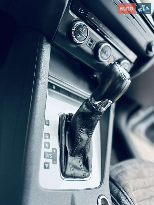 Ліфтбек Skoda Octavia 2015 в Грушево фото 46 Ліфтбек Skoda Octavia 2015 в Грушево