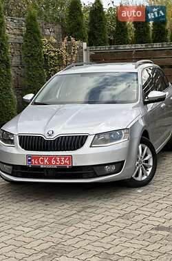 Універсал Skoda Octavia 2015 в  фото 28 Універсал Skoda Octavia 2015 в