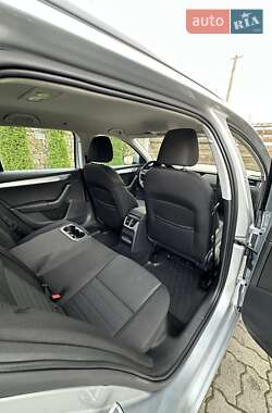 Універсал Skoda Octavia 2015 в  фото 97 Універсал Skoda Octavia 2015 в