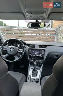 Універсал Skoda Octavia 2015 в  фото 101 Універсал Skoda Octavia 2015 в