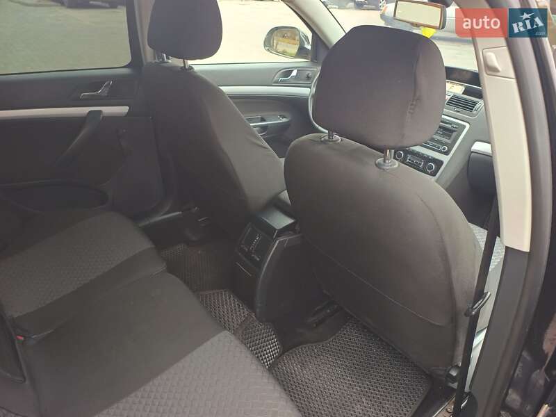 Универсал Skoda Octavia 2011 в Белой Церкви фото 5 Универсал Skoda Octavia 2011 в Белой Церкви