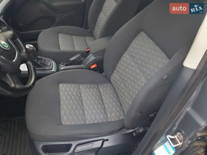 Универсал Skoda Octavia 2013 в Ровно