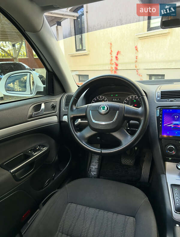Лифтбек Skoda Octavia 2012 в Одессе фото 32 Лифтбек Skoda Octavia 2012 в Одессе