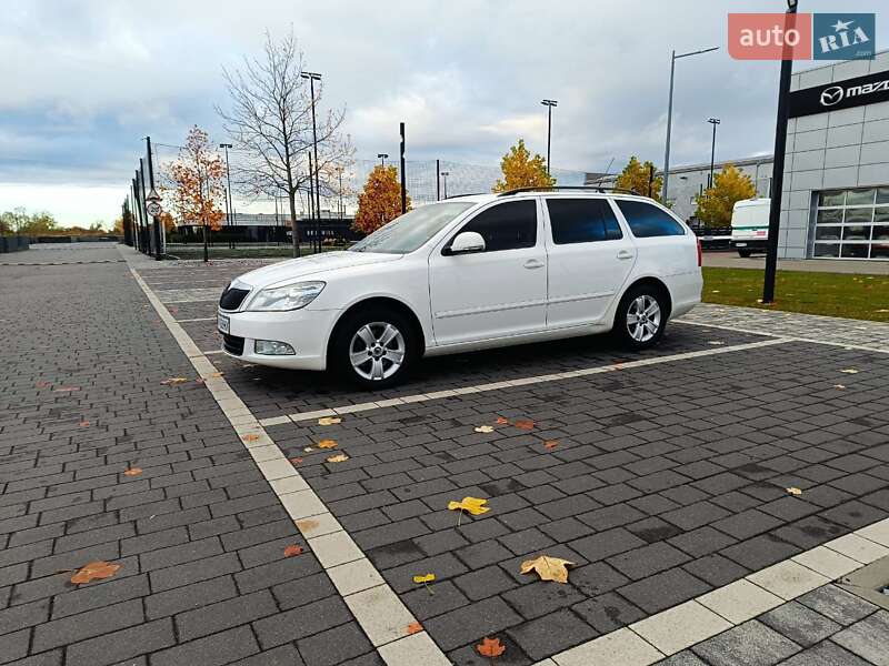 Универсал Skoda Octavia 2010 в Мукачево