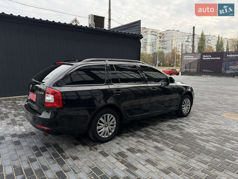 Универсал Skoda Octavia 2012 в Полтаве