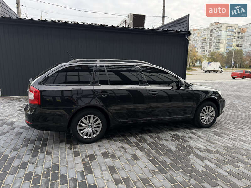 Универсал Skoda Octavia 2012 в Полтаве
