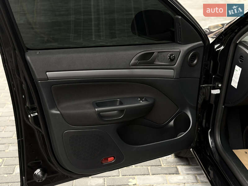 Универсал Skoda Octavia 2012 в Полтаве