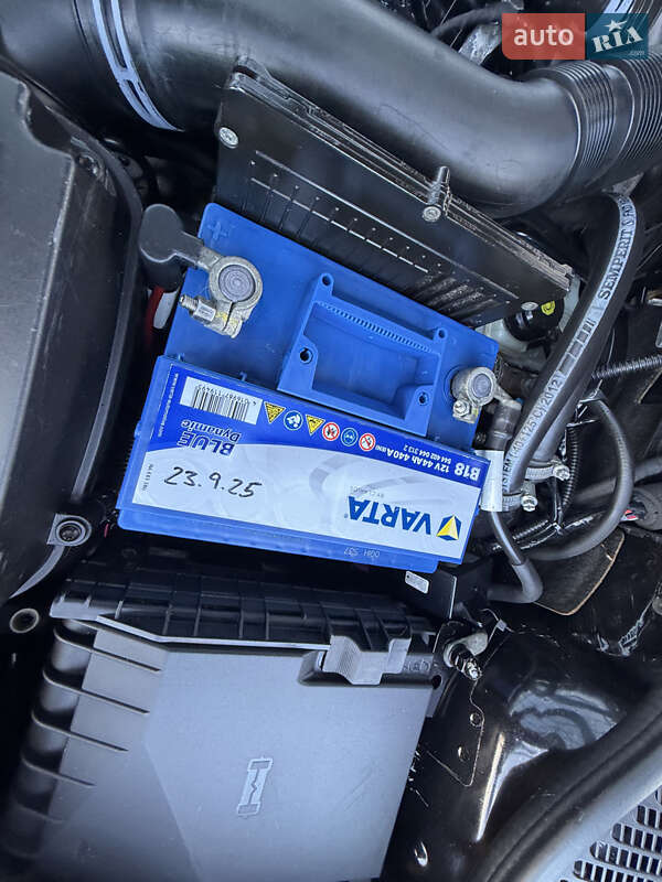 Универсал Skoda Octavia 2012 в Полтаве