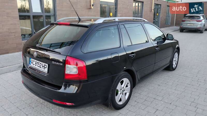 Универсал Skoda Octavia 2009 в Сокале