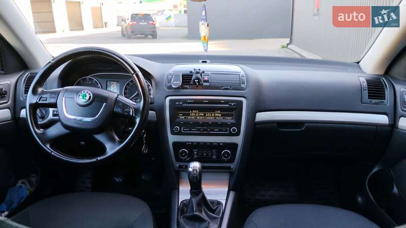 Универсал Skoda Octavia 2009 в Сокале