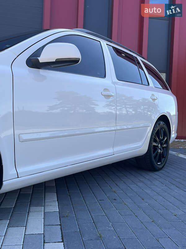 Универсал Skoda Octavia 2010 в Львове фото 18 Универсал Skoda Octavia 2010 в Львове
