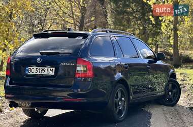Универсал Skoda Octavia 2011 в 