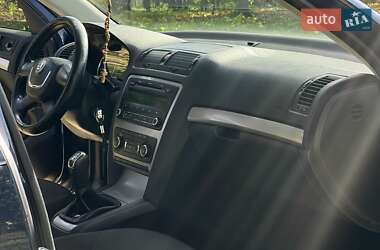 Универсал Skoda Octavia 2011 в 