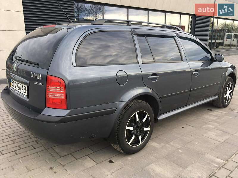 Универсал Skoda Octavia 2008 в Радехове