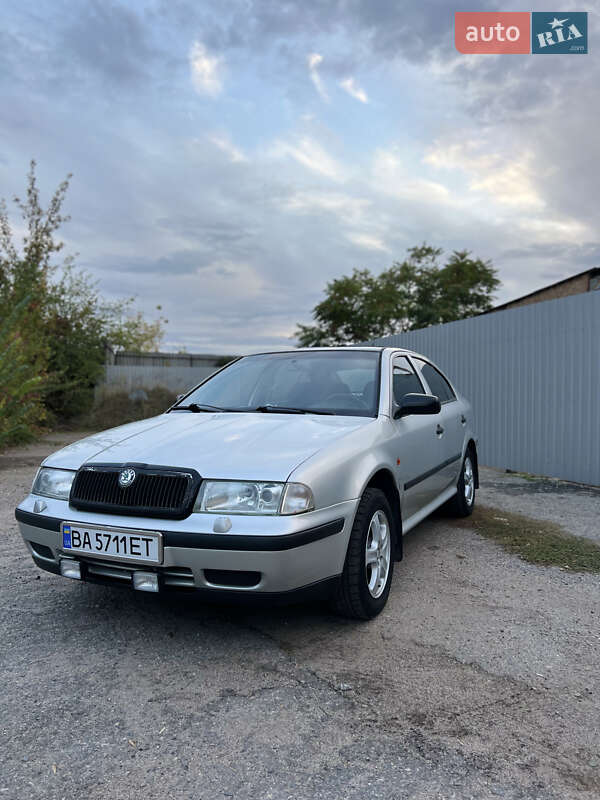 Лифтбек Skoda Octavia 2000 в Кропивницком фото 2 Лифтбек Skoda Octavia 2000 в Кропивницком