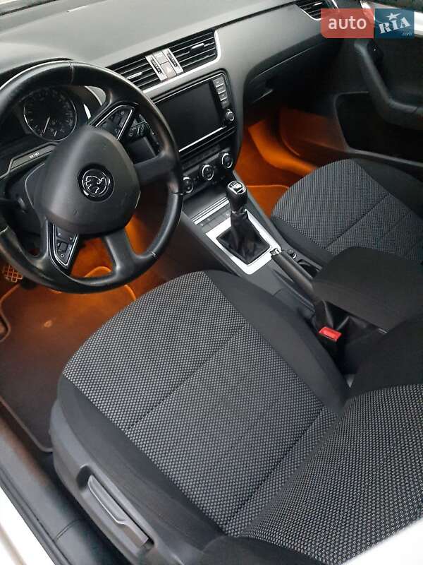 Універсал Skoda Octavia 2015 в Калуші фото 3 Універсал Skoda Octavia 2015 в Калуші