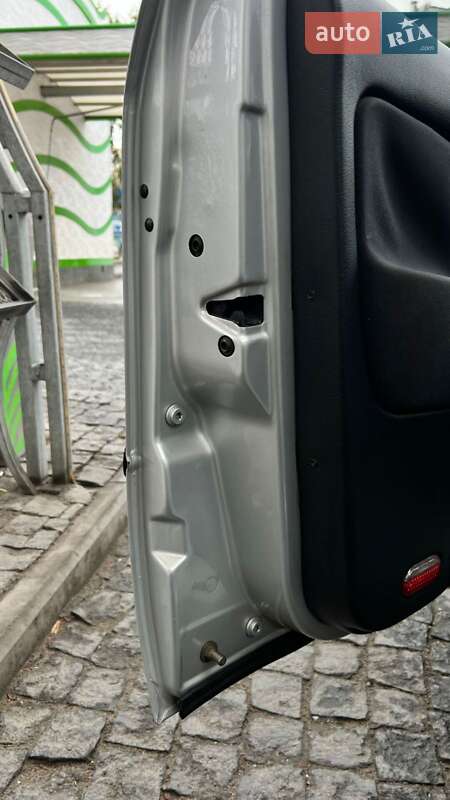 Ліфтбек Skoda Octavia 2003 в Броварах