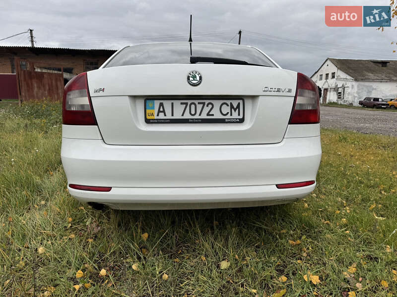 Лифтбек Skoda Octavia 2011 в Краснокутске