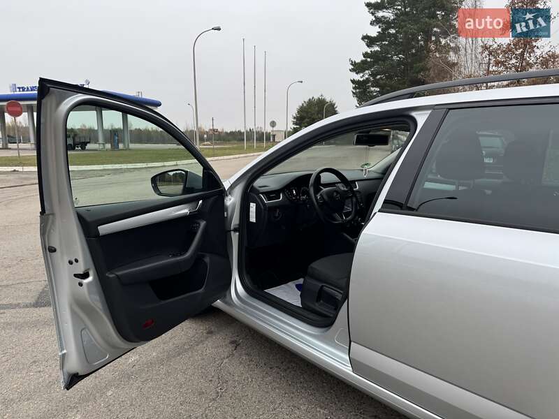 Универсал Skoda Octavia 2016 в Ковеле