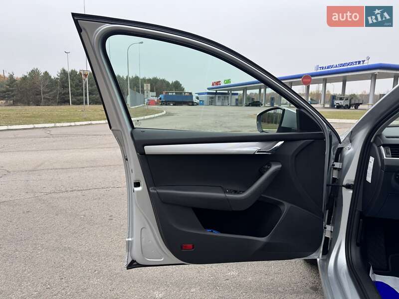 Универсал Skoda Octavia 2016 в Ковеле