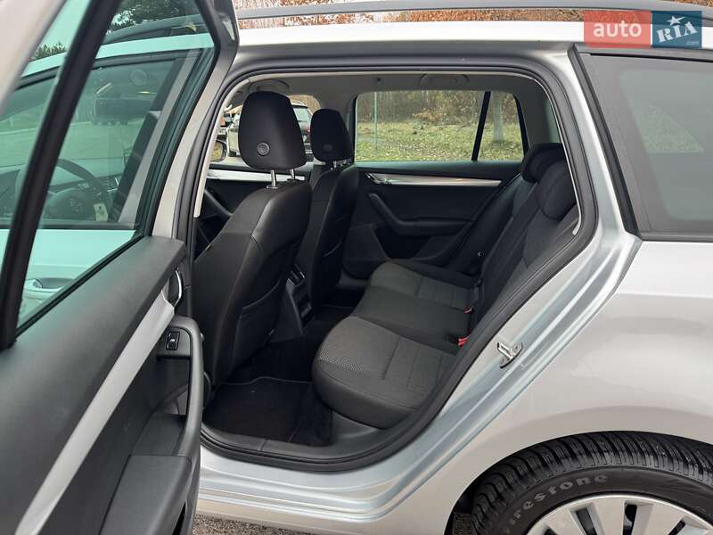 Универсал Skoda Octavia 2016 в Ковеле