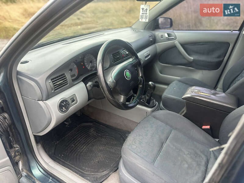 Лифтбек Skoda Octavia 1998 в Киеве